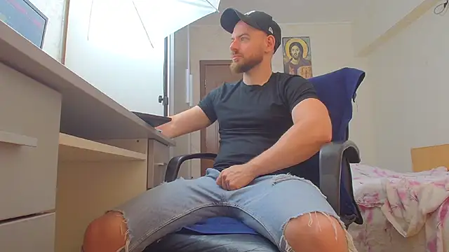 Ryanstone  online show from June 2026 06:25:01 AM