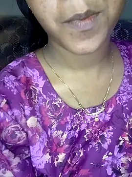 Neha533 online show from April 2026 04:52:01 PM