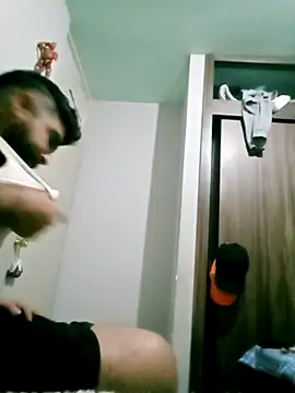 Snapshot of Yerackhip chatting on March 2026 12:00:02 PM Yerackhip online show from March 2026 12:00:02 PM