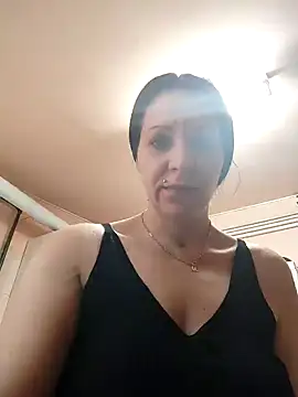 SugarDiamonds online show from February 2025 10:36:02 AM