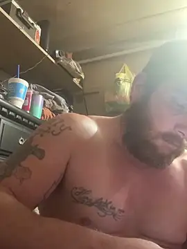 Snapshot of bkuterbach2015 chatting on December 2025 01:59:02 PM bkuterbach2015 online show from December 2025 01:59:02 PM