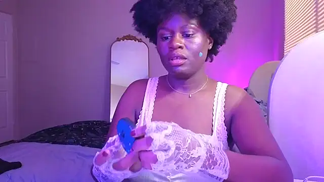 Snapshot of ladiosa_selene chatting on November 2025 04:35:01 AM ladiosa selene online show from November 2025 04:35:01 AM