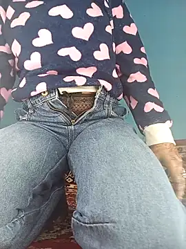 Saniya76 online show from February 2026 06:12:02 PM