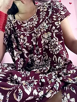 Saniya76 online show from May 2026 05:03:02 AM