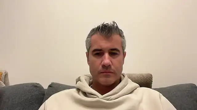 Snapshot of aprendiendo44 chatting on November 2025 06:14:02 AM aprendiendo44 online show from November 2025 06:14:02 AM