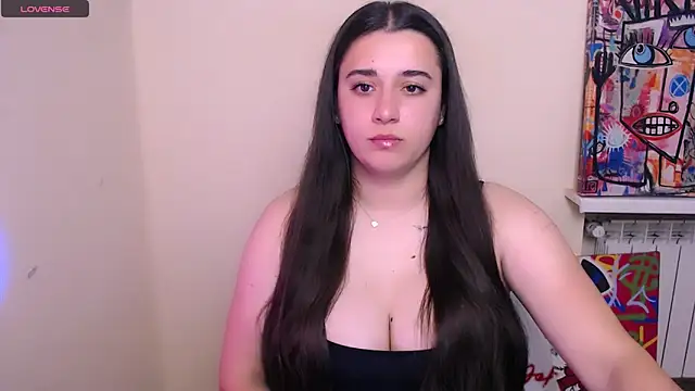 Snapshot of AlinaDoll_ chatting on May 2026 07:15:02 AM AlinaDoll online show from May 2026 07:15:02 AM