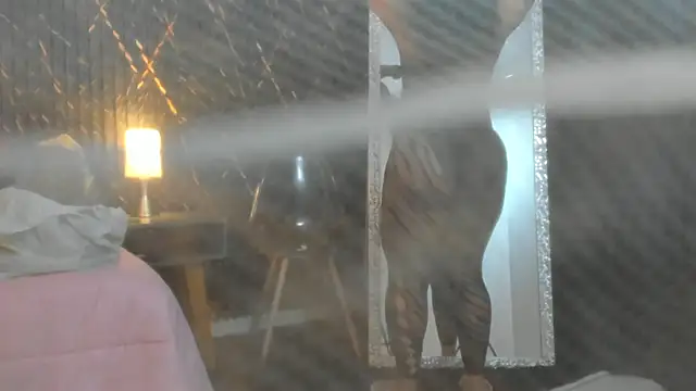 Snapshot of clara_heat chatting on April 2026 07:18:02 PM clara heat online show from April 2026 07:18:02 PM