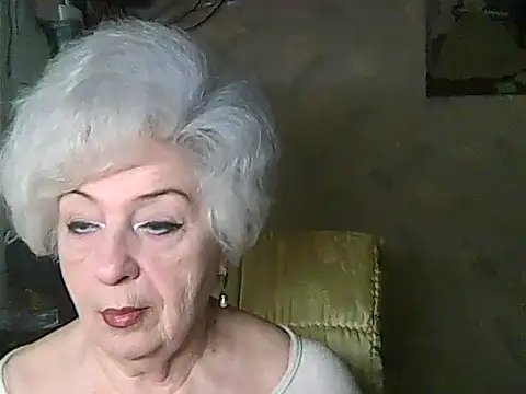 Snapshot of ValeriaKroww chatting on May 2026 04:53:01 AM ValeriaKroww online show from May 2026 04:53:01 AM