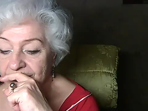 Snapshot of ValeriaKroww chatting on June 2026 05:48:01 PM ValeriaKroww online show from June 2026 05:48:01 PM