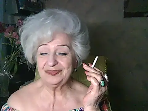 Snapshot of ValeriaKroww chatting on June 2026 06:52:02 AM ValeriaKroww online show from June 2026 06:52:02 AM