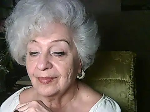 Snapshot of ValeriaKroww chatting on June 2026 06:57:01 PM ValeriaKroww online show from June 2026 06:57:01 PM