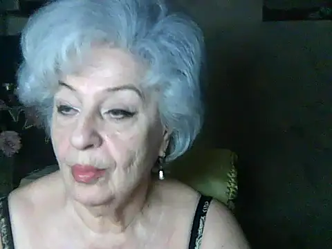 Snapshot of ValeriaKroww chatting on July 2026 05:33:02 PM ValeriaKroww online show from July 2026 05:33:02 PM