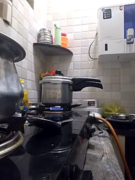 Mathi cam online show from February 2026 01:20:02 PM