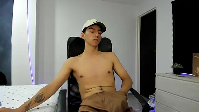  rhys jagger online show from November 2025 04:23:02 AM