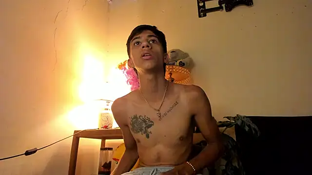 lucian davii online show from December 2025 02:33:01 PM