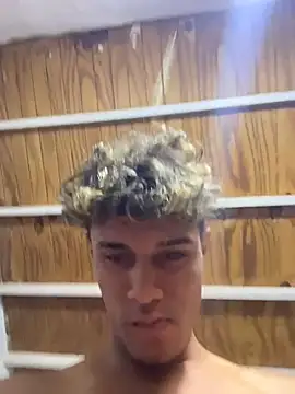 Snapshot of meliodas_23cm chatting on February 2026 03:54:01 AM meliodas 23cm online show from February 2026 03:54:01 AM