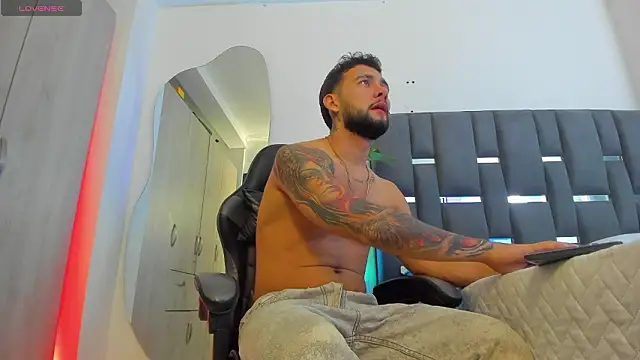 noah corvelle online show from March 2026 01:11:02 AM