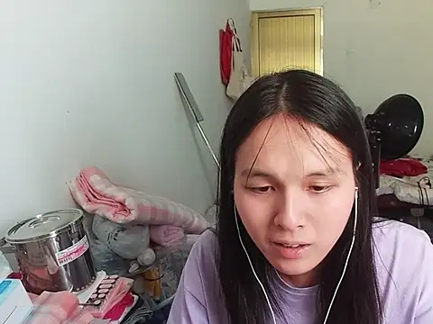 RebelAura online show from July 2026 06:47:02 AM
