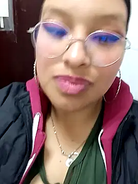 Isaabeellaa deemoonny1 online show from November 2025 05:24:01 PM