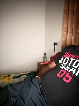 Snapshot of RubyEntity chatting on December 2025 06:14:02 PM RubyEntity online show from December 2025 06:14:02 PM