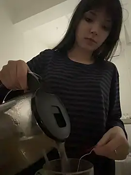 Lissssssa online show from April 2026 01:38:02 PM