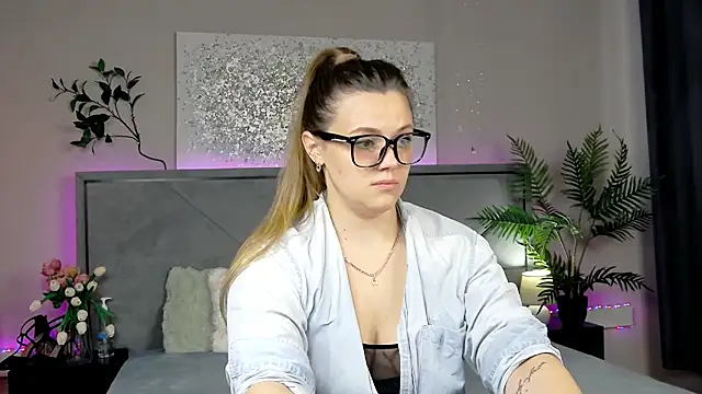 AnabeleBliss online show from July 2026 12:48:02 PM