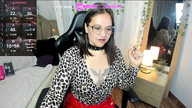 Victoria Wilde  online show from February 2026 10:53:02 AM