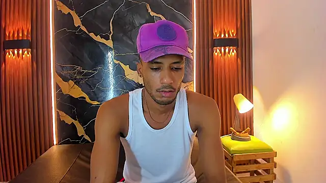 Snapshot of AlexthePervert_xxx chatting on November 2025 08:30:02 PM AlexthePervert xxx online show from November 2025 08:30:02 PM