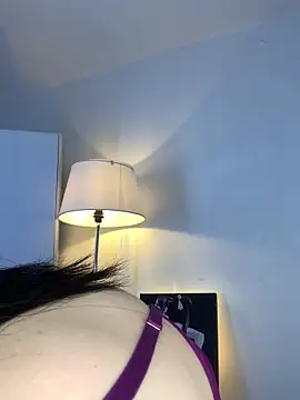 violettabond online show from May 2026 12:46:02 PM
