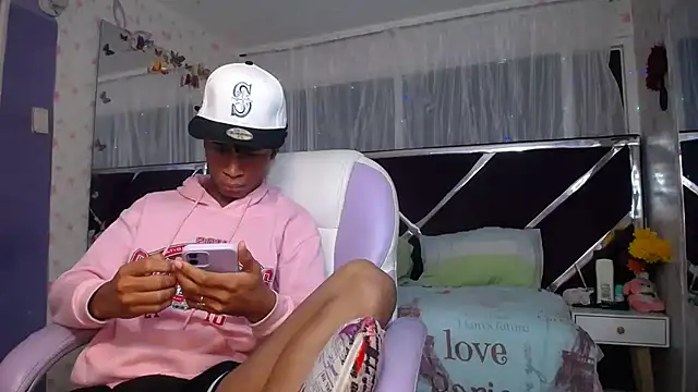 Santy bigcock 01 online show from April 2026 12:10:02 PM