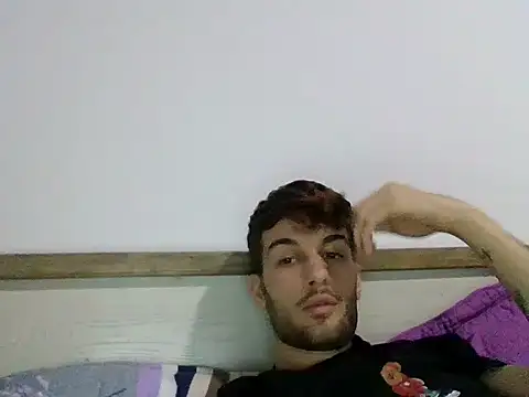 nikolasnik50 online show from January 2026 05:24:01 AM