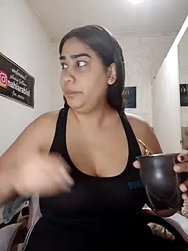 nahiarabiel33 online show from June 2026 05:40:02 PM