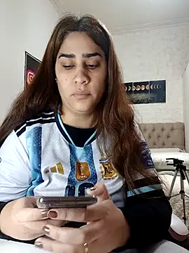 nahiarabiel33 online show from July 2026 04:57:02 PM