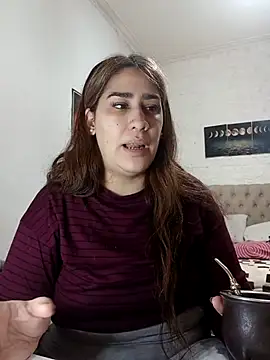 nahiarabiel33 online show from August 2026 07:35:01 PM