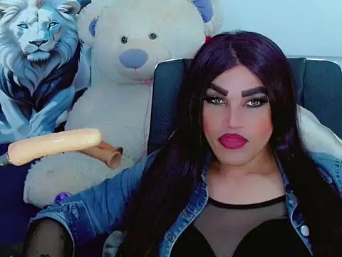 NharaBigCock online show from November 2025 04:00:01 AM