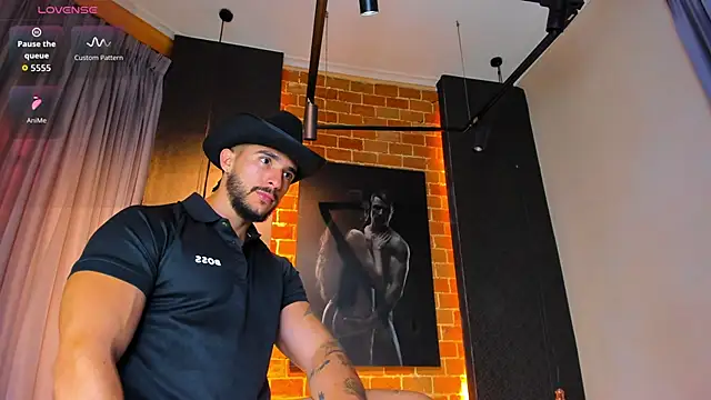 Scottfishcer1 online show from January 2026 07:38:02 PM