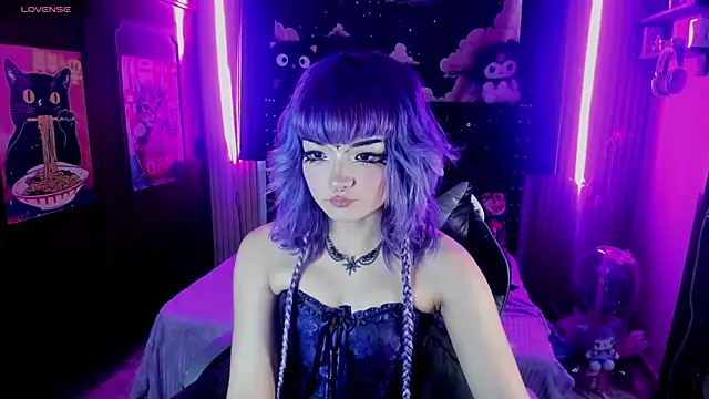 ravencollen online show from May 2026 07:55:02 PM