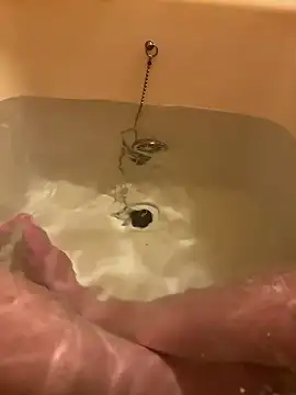 Snapshot of houkeiboy78 chatting on December 2025 10:11:02 AM houkeiboy78 online show from December 2025 10:11:02 AM