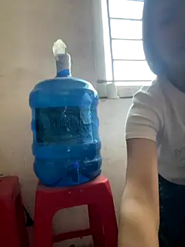 Beolulu online show from November 2025 02:02:01 AM