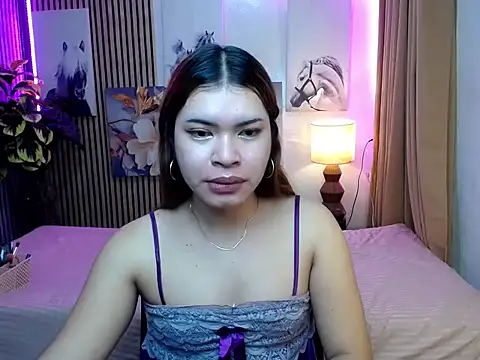 furry puss online show from January 2026 11:54:01 PM