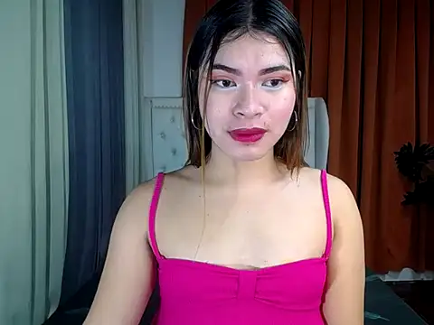 furry puss online show from May 2026 12:28:02 AM
