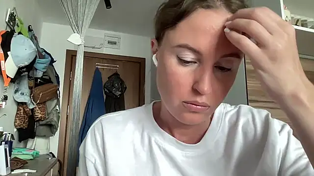 Ameli8 online show from May 2026 09:49:01 AM