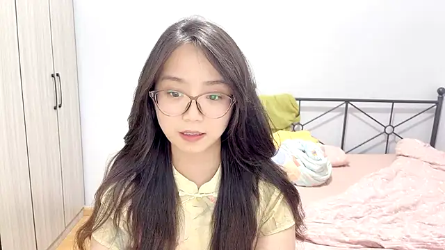 Hmm 0303 online show from May 2026 04:34:01 PM