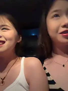 yang888403 online show from May 2026 12:24:01 PM
