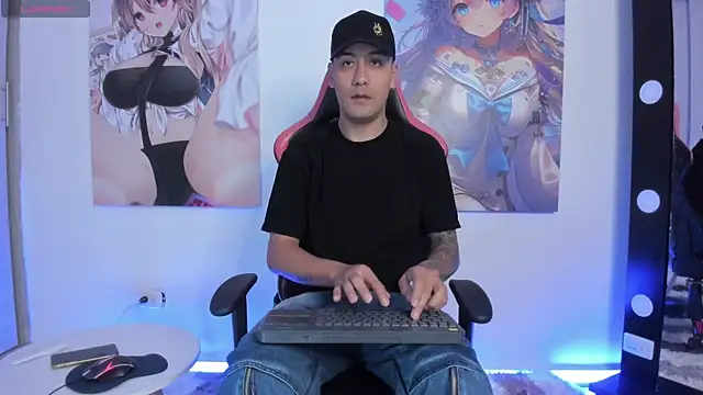 thiago-collins16 online show from November 2025 12:05:02 PM