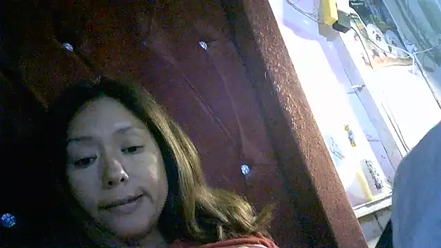 Zulreyna online show from May 2026 02:50:01 AM