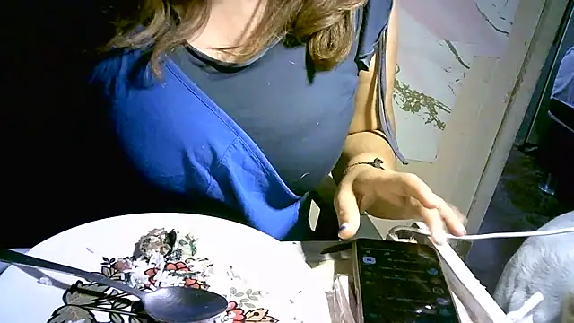 Zulreyna online show from May 2026 03:13:01 AM