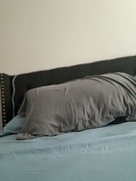 mixedswanger online show from November 2025 05:24:02 PM