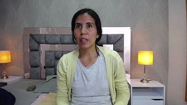 GiselaZivic online show from June 2026 07:41:02 PM