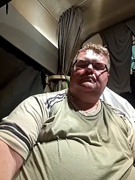 Grase44 online show from May 2026 09:53:02 PM